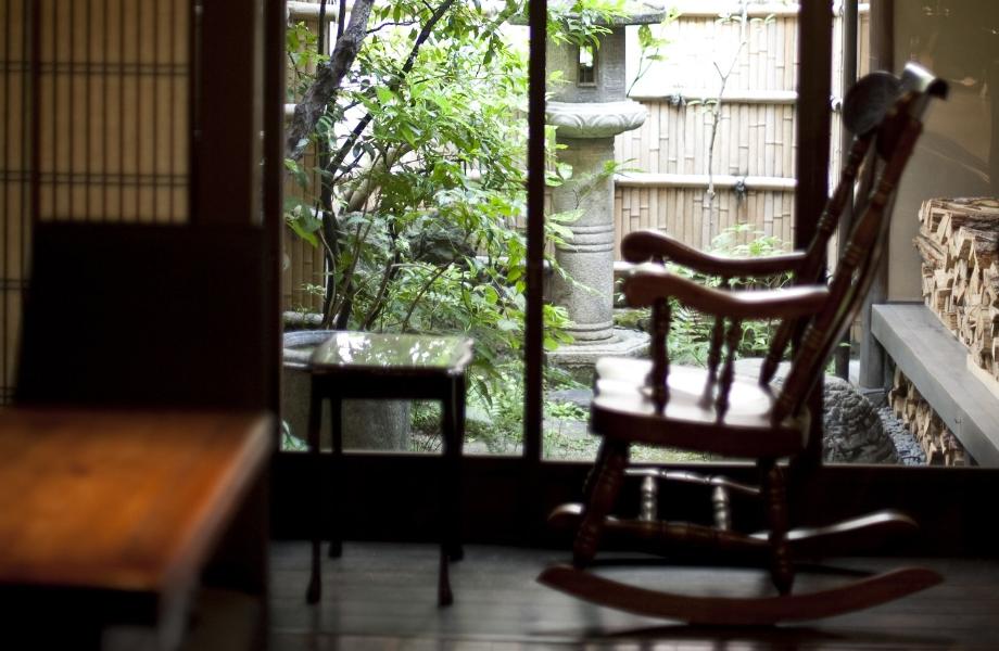 barrockingchair3